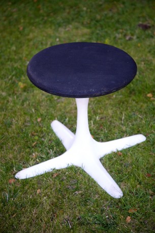 SOLD

mid century modern burke stool
black and white